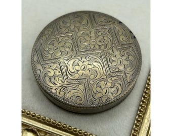 800 Silver Engraved Floral Compact Mirror Round Ornate Box Small 25.35g Feminine Vintage