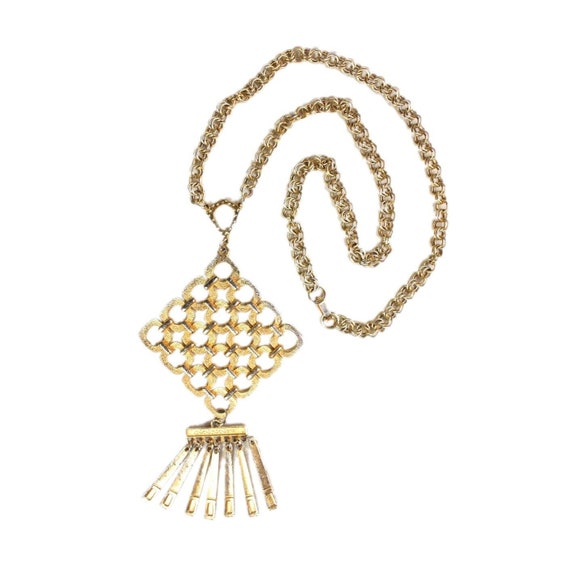1970's Necklace Chain with Geometric Pendant Vinta