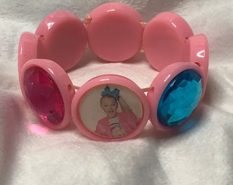 JoJo Siwa plastic stretch bracelet with images and rhinestones party favor basket stocking stuffer