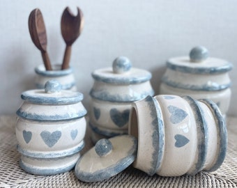 Vintage Heart blue and white canisters with lids cookie jars Pantry Storage Containers Heart Sponge Painted Kitchen Decor Flour and Sugar