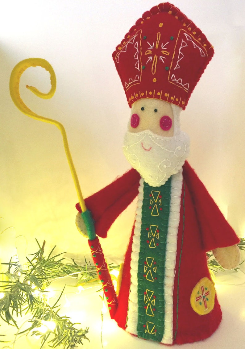 ST NICHOLAS ~ a PDF pattern for a hand embroidered felt St Nicholas ornament and free standing decoration
