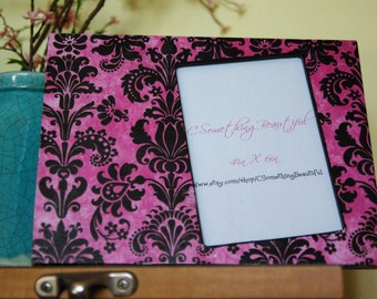 Pink and Black Damask Picture frame 4 X 6