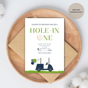 Edytowalny szablon urodzinowy Hole In One Canva, zaproszenie na pierwsze urodziny Hole In 1, wózek golfowy, zaproszenie na pierwsze urodziny golfowe, pobierz edytowalny