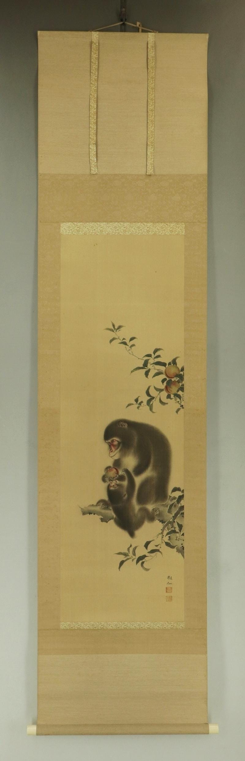 Antique Japanese Monkey Scroll Painting: Mother and Child, Edo