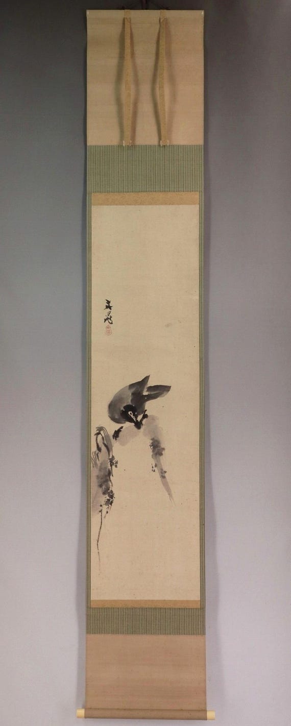 江戸時代の禅画、黒鳥の墨絵が描かれた日本のアンティーク掛け軸