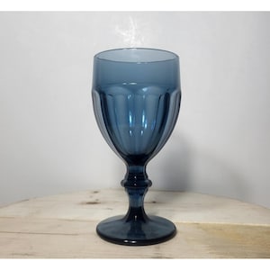 Libbey Duratuff Blauer Glaskelch, paneeliert, Wasser- und Weinglas, hergestellt in den USA, 17,8 cm