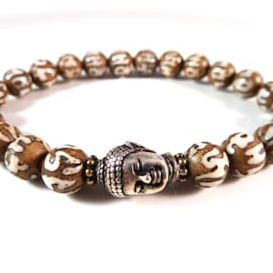 Men&#39;s Tibetan Conch Shell Bracelet 8mm Carved Bead Stretch Brass Buddha Head Om Mani Padme Hum Lotus Mantra Handmade Unisex Meditation Stack