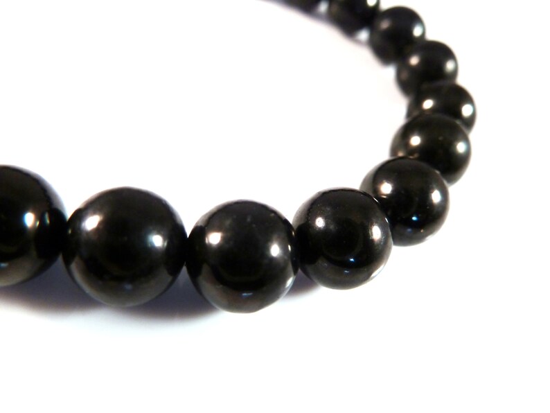 Jet Stretch Bracelet 8mm Smooth Round Polished Bead Bracelet Lignite Black Witches Amber Dark Gray Gemstone Stack Layer Unisex Gift Light