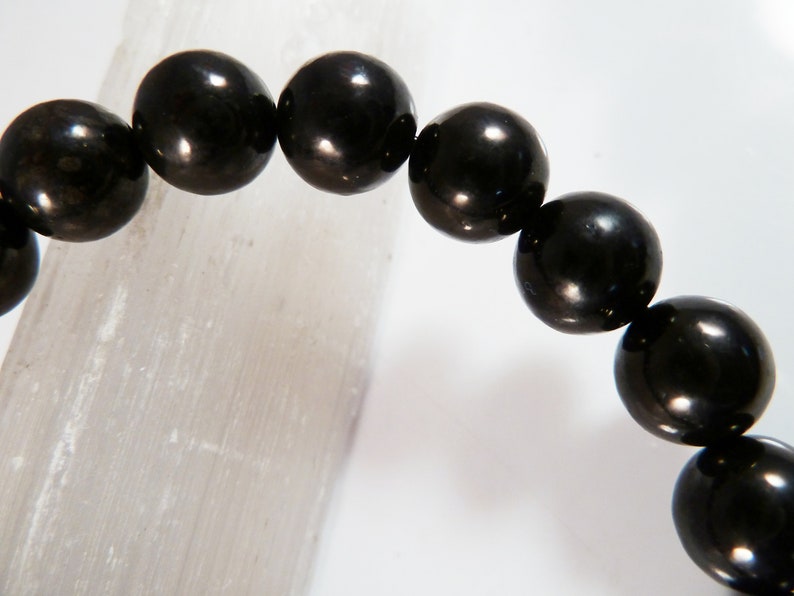 Jet Stretch Bracelet 8mm Smooth Round Polished Bead Bracelet Lignite Black Witches Amber Dark Gray Gemstone Stack Layer Unisex Gift Light
