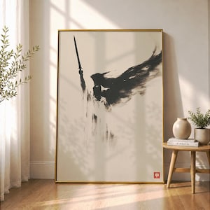Può includere: Un'opera d'arte murale rettangolare in una sottile cornice dorata con un dipinto a inchiostro nero su sfondo crema. L'immagine raffigura la silhouette di una figura che tiene una spada sollevata, con pennellate astratte e fluide.