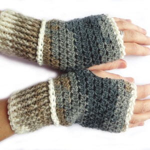 Gray-brown crocheted fingerless gloves