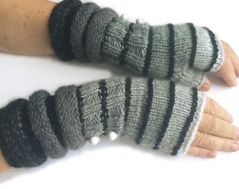 Gray wrist warmer  knitted fingerless gloves  arm warmers gray fingerless