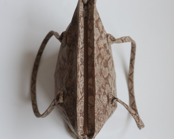 square python shoulder bag, snake skin pattern to… - image 4
