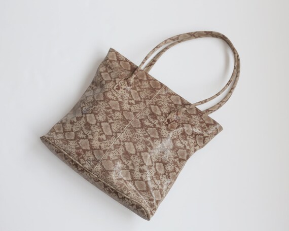 square python shoulder bag, snake skin pattern to… - image 1