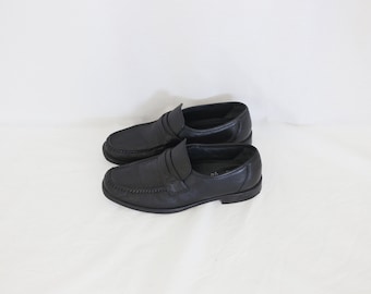 classic black leather loafers EU41 US10 UK8
