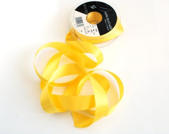 Double Satin Ribbon 25mm (1 inch) width, Yellow, Berisfords shade no. 679