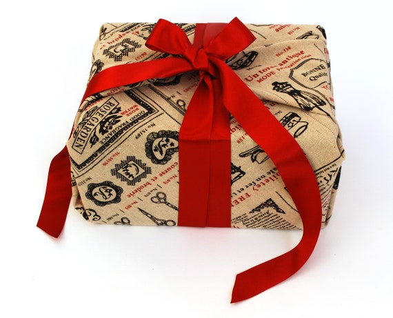 Reusable Fabric Gift Wrapping, Red and Black Vintage Style Print With Red  Ribbons 