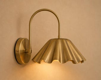 Scalloped Brass Wall Sconce, Vintage Ruffle Shade, Mid Century Wall Lamp, Bedroom, Bathroom Vanity and Entryway Lighting