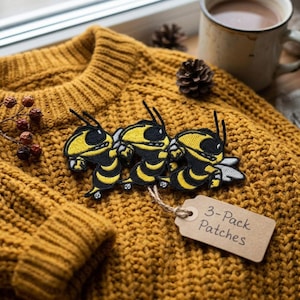 Flying Bee Patch, Yellow Black Embroidered Insect Badge, Iron On Sew On Applique for Clothing Bags Hats, Unique Craft Supply and Small Gift