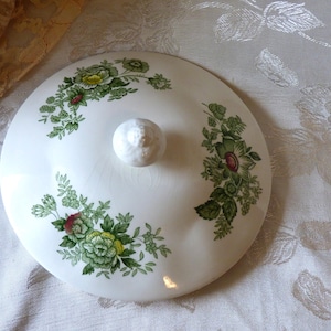 Enoch Wedgwood Kent Tureen Lid: Oriental Floral Chelsea Birds Replacement (7 5/8")