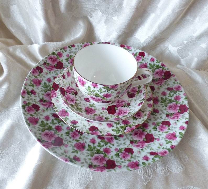 Maxwell & Williams Tea Cup and Platter