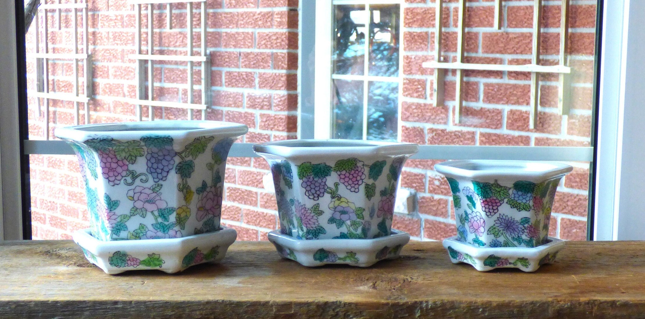 Rare Set of 4 Vintage Chinese Hexagon Hand Painted Planters