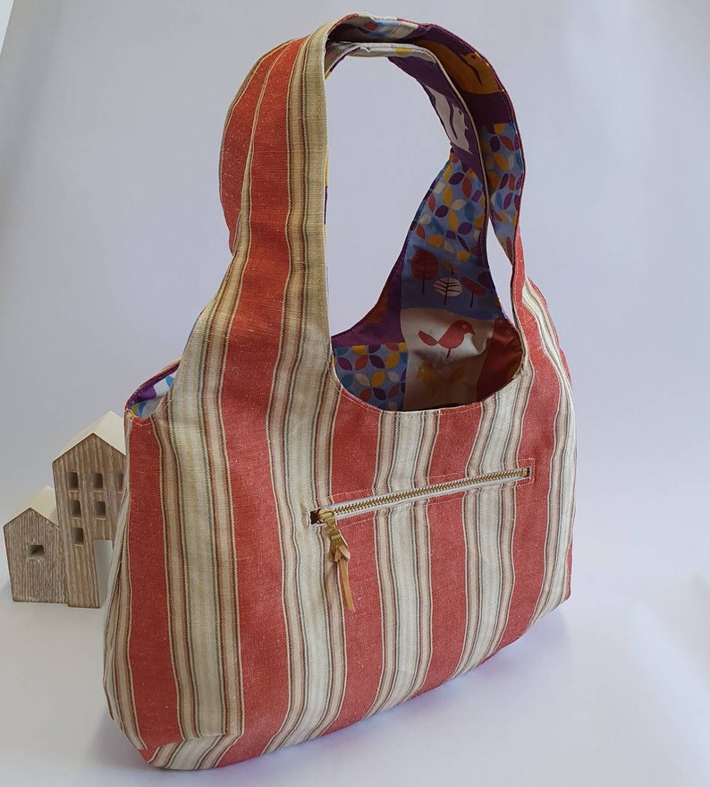 Reversivle Tote Bag, Shoulder Bag, Tote Bag with Zipper Pocket, Rabbit Pattern Fabric, image 1