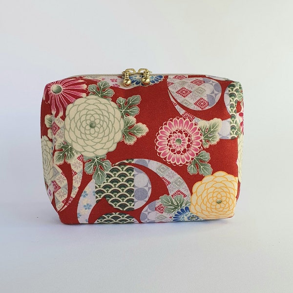 Pochette de maquillage, sac cosmétique, pochette zippée, trousse de toilette, coton, organisateur cosmétique, cadeau de demoiselles d’honneur, coton imprimé inspiré du kimono japonais