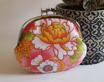 Coin Purse, Small Purse, Kiss Lock Frame Purse, Gamaguchi, Small Make Up Purse, Gift for Woman, Gift for Girl, Thank you Gift for Teacher