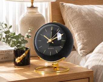 Silent Metal Alarm Clock with Non-Ticking Quartz Movement for Bedroom & Desk