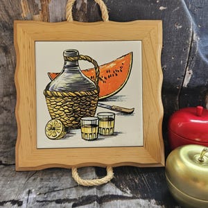 Träunderlägg eller väggbonad med kakel 1960-tal - frukt- och karaffmönster ~ VGC. Kitchenalia Köksredskap