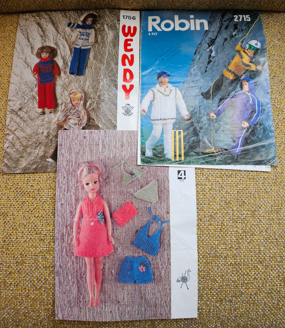 Knitting Patterns Sindy Dolls Clothes, Action Man Clothes robin, Emu ...