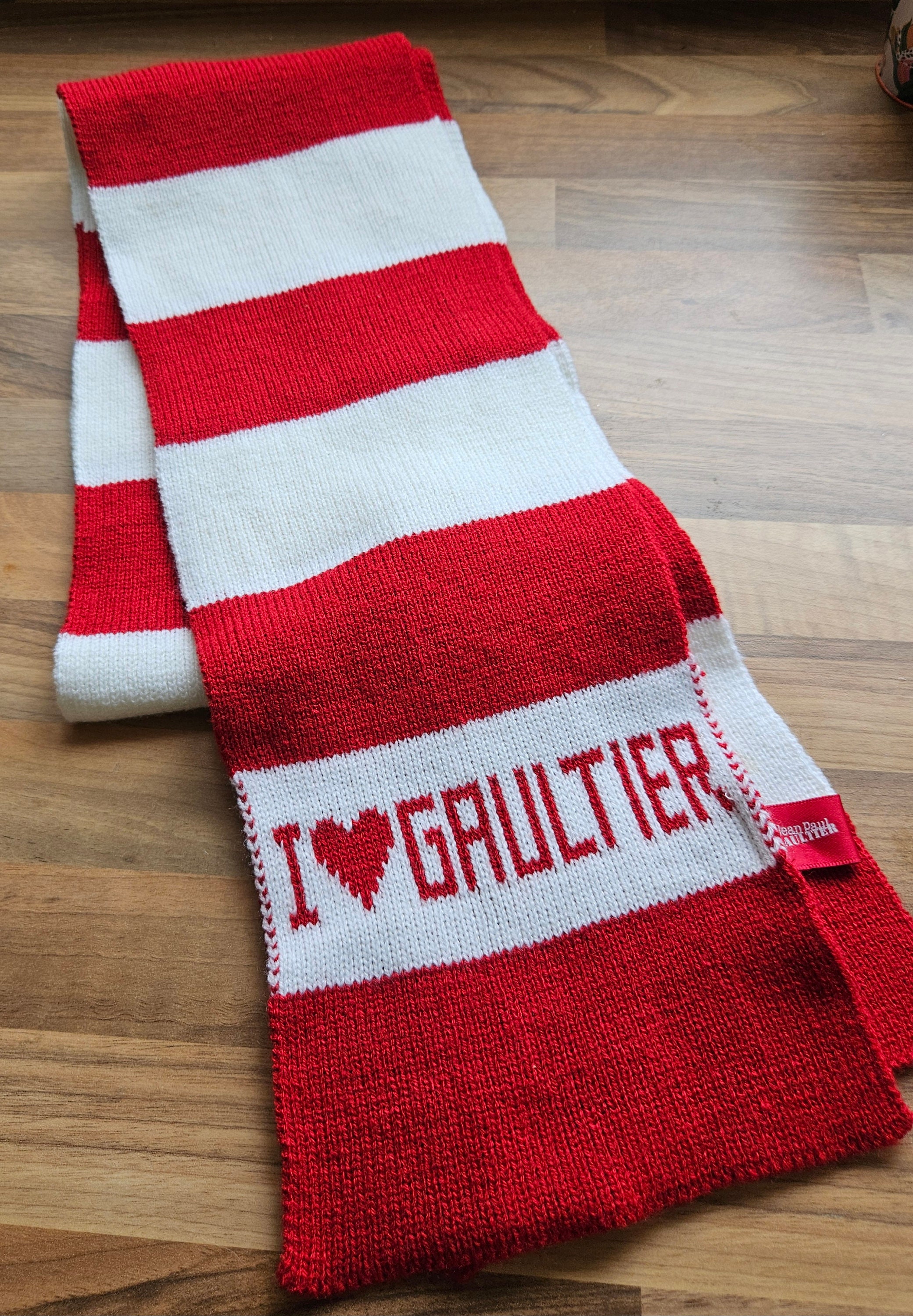 Jean Paul Gaultier Scarf Unisex 'I Love Gaultier' Vintage 2000's ~ Red & White Stripe VGC Winter Jean Paul Gaultier Scarf Unisex 'I Love Gaultier' Vintage 2000's ~ Red & White Stripe VGC Winter