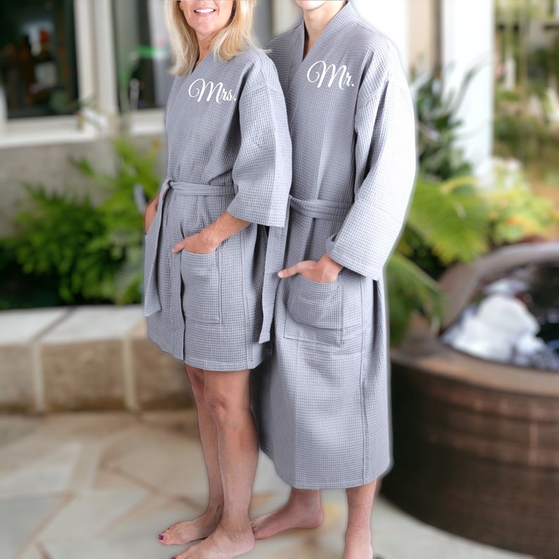 Custom Husband and Wife Robes Set of 2, Relaxation Gift Set, Bride and Groom Gifts, Honeymoon Gifts For Couples, Mr and Mrs Robes Set, Best image 2