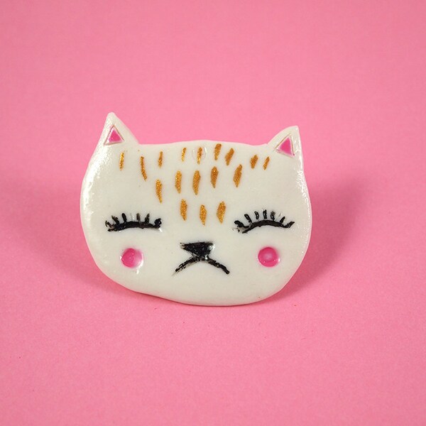 Porcelain grumpy cat face brooch - Cat brooch - I like cats - Cat face brooch - Cat jewellery - porcelain brooch - Porcelain jewellery - cat