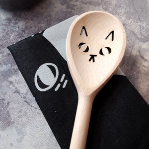 Cat face wooden spoon, cute kitchen utensil image 10