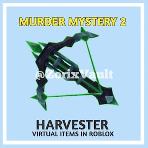 以下が含まれることがあります： RobloxのMurder Mystery 2に登場するHarvesterクロスボウのデジタルイラスト。武器は暗く角張ったフレームで、鮮やかな緑色のアクセントと緑色の弦が特徴です。テキストにはMurder Mystery 2、@ZorixVault、Harvester Virtual Items in Robloxと書かれています。