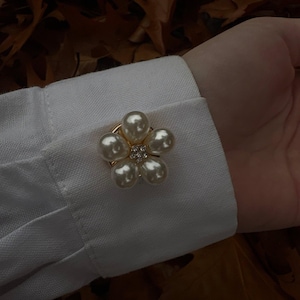 Lauré knappöverdrag pärlblomma stor