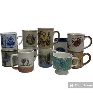 Wählen Sie Ihre Vintage-Tasse-Tiere / Blumen