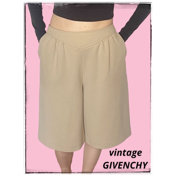Vintage GIVENCHY SPORT Shorts / Culottes / Skort