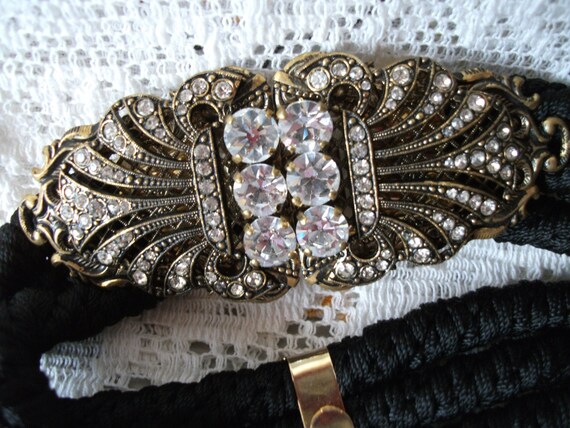 GUTOS Belt Ladies Black Rhinestones Filigree Antiqued Gold  display picture 3