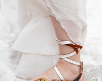 BRIDAL LEATHER SANDALS, barefoot sandals, Tarahumara inspired, zerodrop sole, leather sandals, strap sandals, woman sizes, leaves sandals