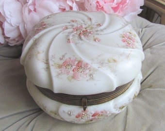 C. F. MONROE Wavecrest Ex Large Trinket Box, Hand Painted Porcelain, Helmschmied Pattern Flower