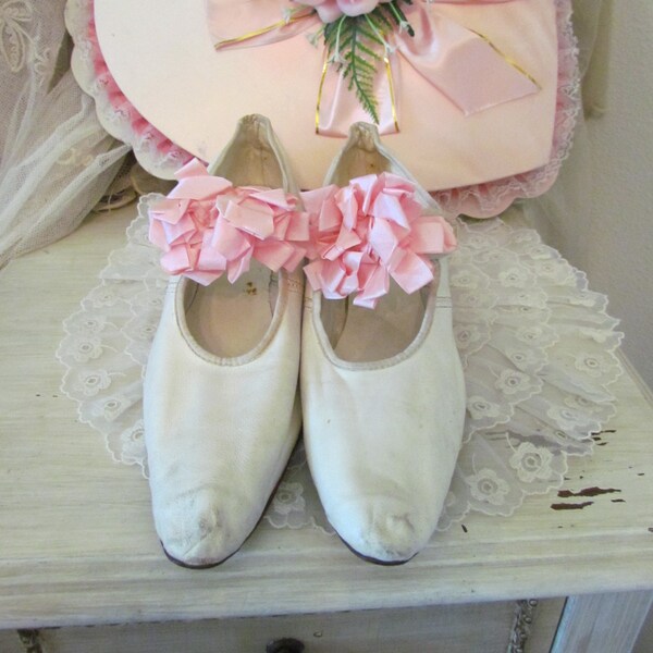Antique White Kid Leather Edwardian Wedding Shoes 5.5 With Pink Silk Bows