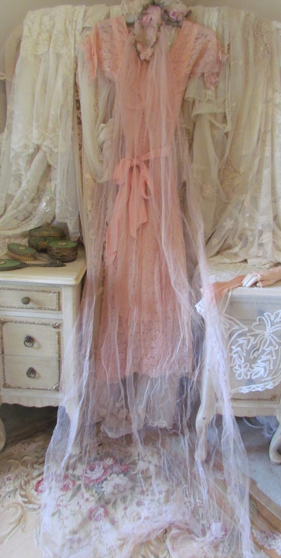 1932 Pink Lace Wedding Dress Ensemble, Pink Tulle… - image 6