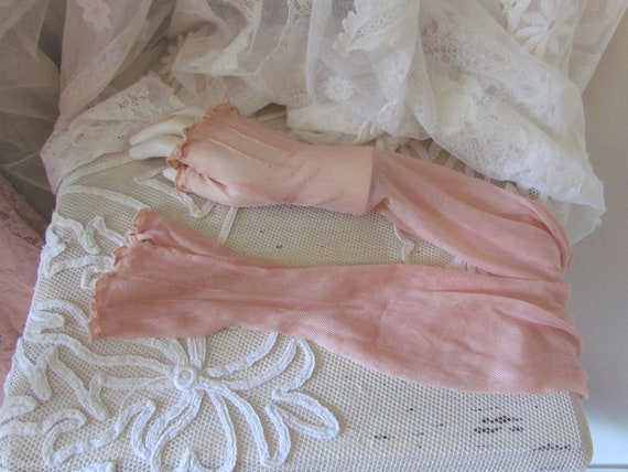 1932 Pink Lace Wedding Dress Ensemble, Pink Tulle… - image 8