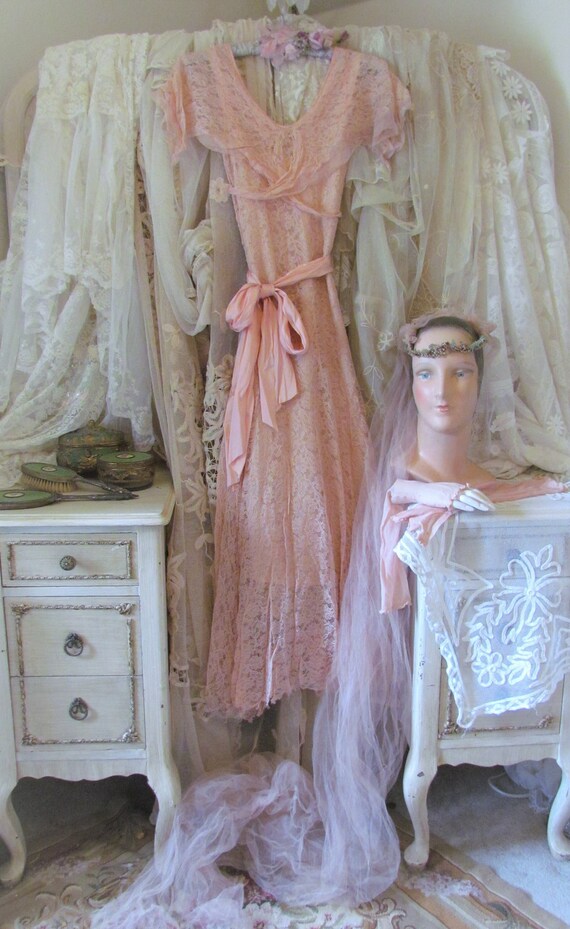 1932 Pink Lace Wedding Dress Ensemble, Pink Tulle… - image 3