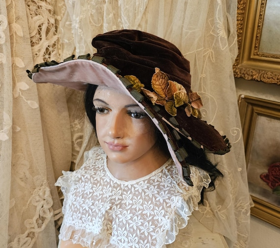 Antique Edwardian Brown Velvet Split Brim Hat With Autumnal Velvet Leaves, RARE