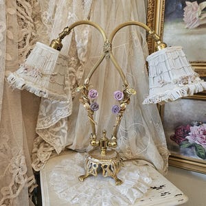 Vintage Rose Lamp - Etsy
