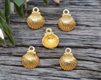 12 Tiny Gold Seashell Charms Mini Scallop Shell Charms Mini Beach Charms Jewelry Supplies 9x12mm